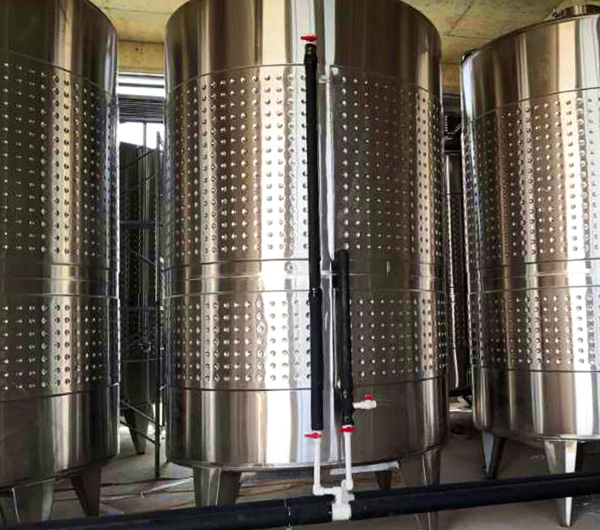 Stainless Steel Food Grade Storage Grape Fermentation Wine Fermentation Tank Wine Tank Temperature Controllers